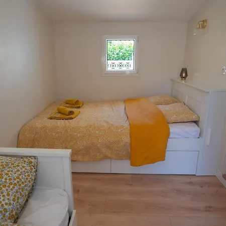 Tatil Evi Riboleys - Maison Avec Clim A 600m De La *